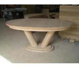 Table ovale pied double colonne. Se réalise en 156 X100cm ou 180/200 X 115cm. De 0 à 3 allonges de 40cm rangées sous le plateau