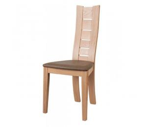 Chaise 1450. Hauteur 101.5 cm. Assise garnie.