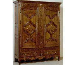 Armoire Quadrilobe