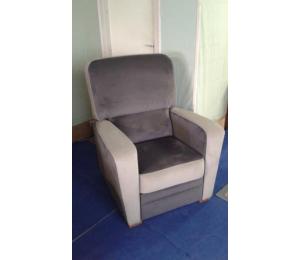 FAUTEUIL GG CREATION THEO RELAX MANUEL 803€ net TTC  + 8.20€ d'éco-participation (le modèle exposé)