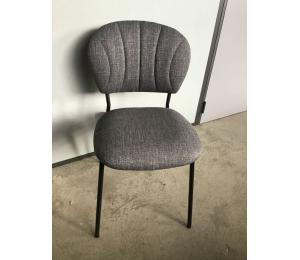 Chaise EMPILABLE coloris gris anthracite (Existe aussi en gris perle, beige ou jaune moutarde)