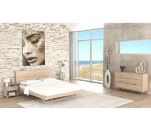 Chambre 1 (Avec tête de lit en bois)
