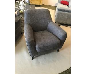 Fauteuil GUM L81 H75 P81cm 877.50€ TTC + 10.50€ d'éco-participation (le modèle exposé)